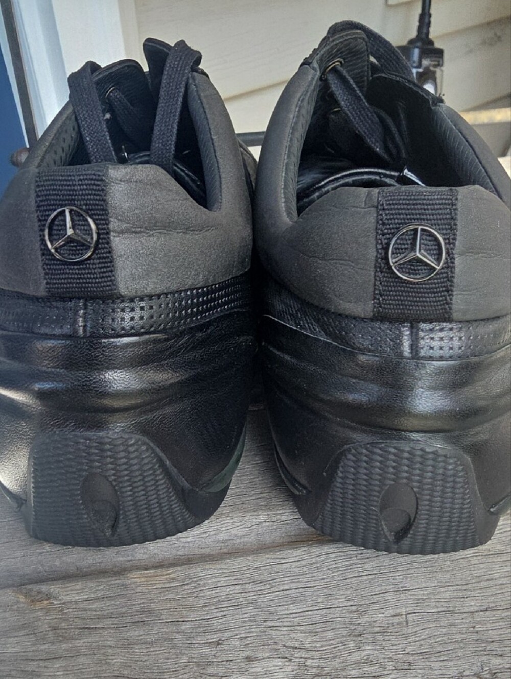 Hugo Boss Mercedes Men's Black Formula 1 F1 Leather Sneakers - Size 43 (US - 10) - Picture 11 of 14